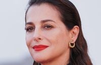 "J'ai terminé à Saint-Anne" : Amira Casar évoque sa dépression, à cause d'un réalisateur