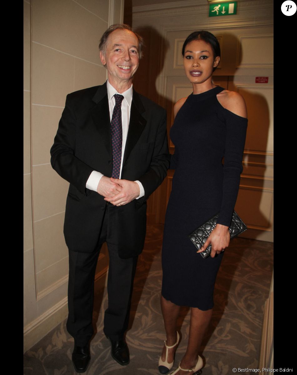 Philippe Chevallier avec sa femme Tiffany - Dîner de gala de la première édition des prix "les Stéthos d'Or" en faveur de la Fondation pour la recherche en physiologie dont le docteur Frédéric Saldmann est le directeur scientifique à l'hôtel George V à Paris le 13 mars 2017. © Philippe Baldini/Bestimage