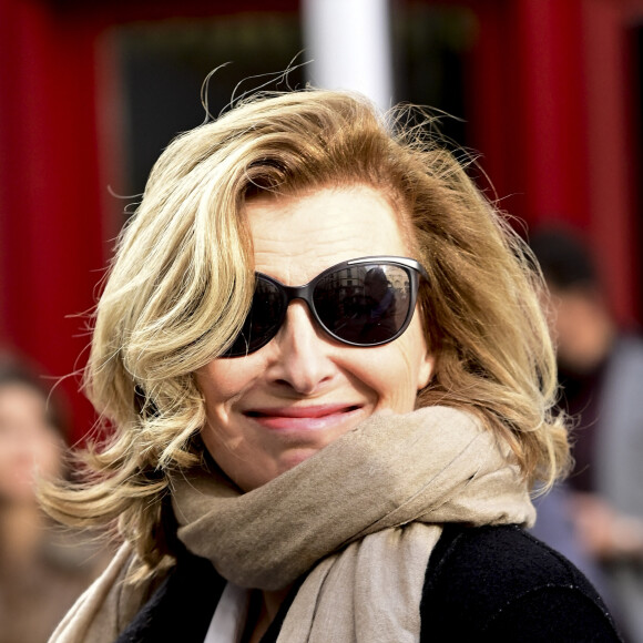 Valerie Trierweiler - Les invités du prix Goncourt 2019 à la sortie du restaurant Drouant à Paris le 4 novembre 2019. © JB Autissier / Panoramic / Bestimage