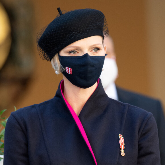 La princesse Charlène de Monaco à une cérémonie de remise de médaille dans la cours du Palais de Monaco lors de la Fête Nationale de la principauté de Monaco. © David Nivière / Pool / Bestimage
