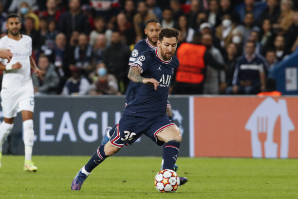 Lionel Messi lors du match PSG - Manchester City au Parc des Princes à Paris le 28 septembre 2021. © Federico Pestellini/Panoramic/Bestimage