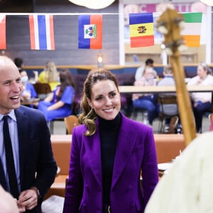 Le prince William, duc de Cambridge, et Catherine (Kate) Middleton, duchesse de Cambridge, visitent l'Université Magee de Londonderry, Irlande du Nord, Royaume Uni, où ils rencontrent des étudiants en soins infirmiers.