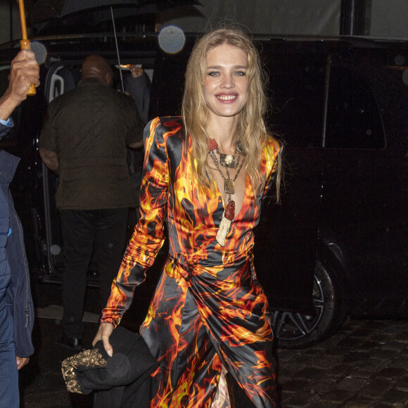Natalia Vodianova à la soirée Seventy One Gin au restaurant Lapérouse. Paris, France, le 2 octobre 2021. © Tiziano Da Silva-Pierre Perusseau/Bestimage