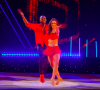 Moussa Niang et Coralie Licata dans "Danse avec les stars" sur TF1. 