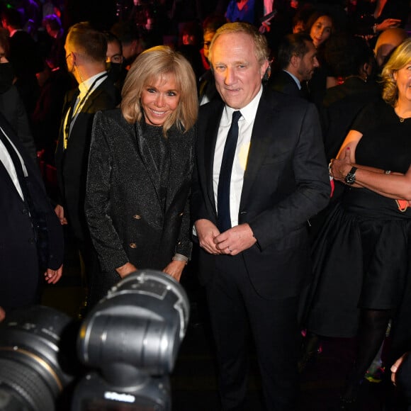 Brigitte Macron, François-Henri Pinault au défilé "Love Brings Love" de la maison AZ Factory PAP collection printemps/été en hommage à Alber Elbaz © Veeren / Christophe Clovis / Bestimage