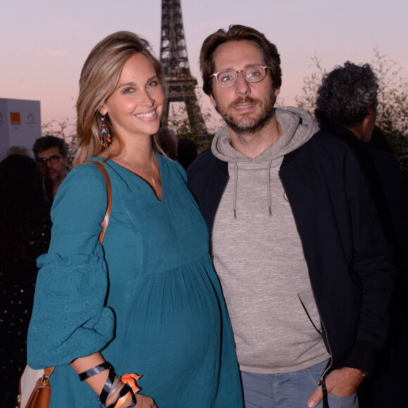 Exclusif - Ophélie Meunier (enceinte) et son mari Mathieu Vergne - Soirée Orange au restaurant du café de l'homme à Paris. © Rachid Bellak/Bestimage 