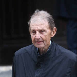 Etienne Mougeotte à la sortie des obsèques de André Rousselet en la Basilique Sainte-Clotilde de Paris le 2 juin 2016. 