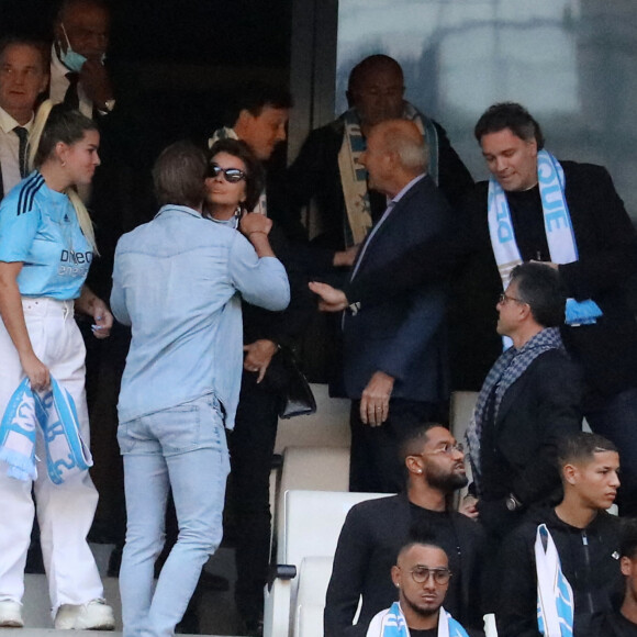 Renaud Muselier, Sophie Tapie, Dominique Tapie, Laurent Tapie, Olivier Mazerolle - Cérémonie d'hommage à Bernard Tapie au stade Vélodrome à Marseille, France, le 7 octobre 2021. Bernard Tapie, est décédé le 3 octobre 2021 à l'âge de 78 ans, après un combat de quatre ans avec cancer. © Jacovides-Santini/Bestimage