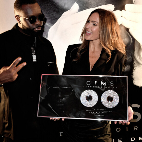 Exclusif - Gims et Vitaa - Remise d'un double disque de diamant à Gims à la galerie Bourbon à Paris. Le 4 octobre 2021 © Veeren Ramsamy / Bestimage
