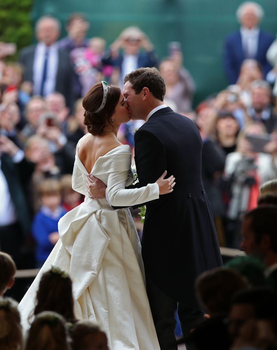La princesse Eugenie d'York et son mari Jack Brooksbank - Cérémonie de mariage de la princesse Eugenie d'York et Jack Brooksbank en la chapelle Saint-George au château de Windsor le 12 octobre 2018.