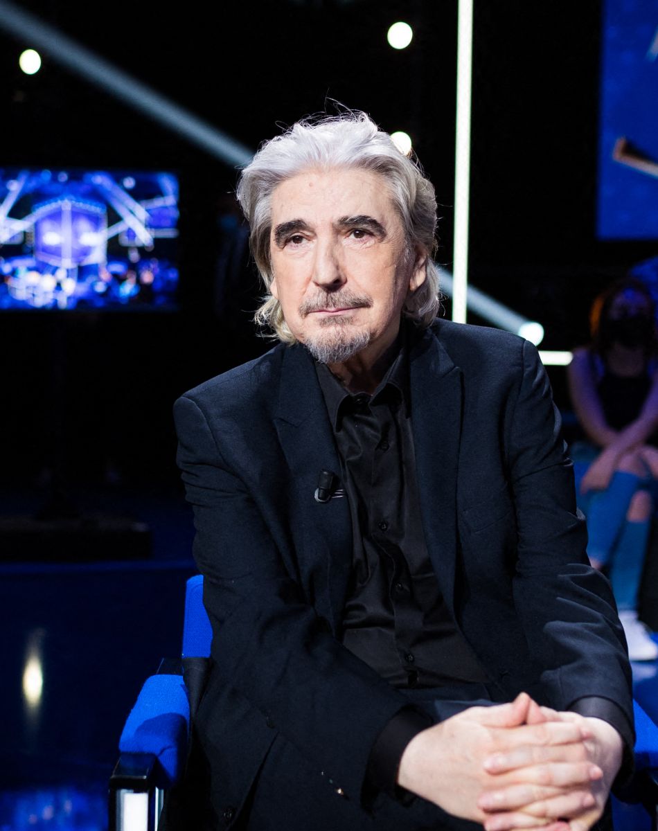 Exclusif - Serge Lama - Backstage de l'enregistrement de l'émission "La boîte à Secrets 5" à Paris. Le 21 septembre 2020 © Tiziano Da Silva / Bestimage