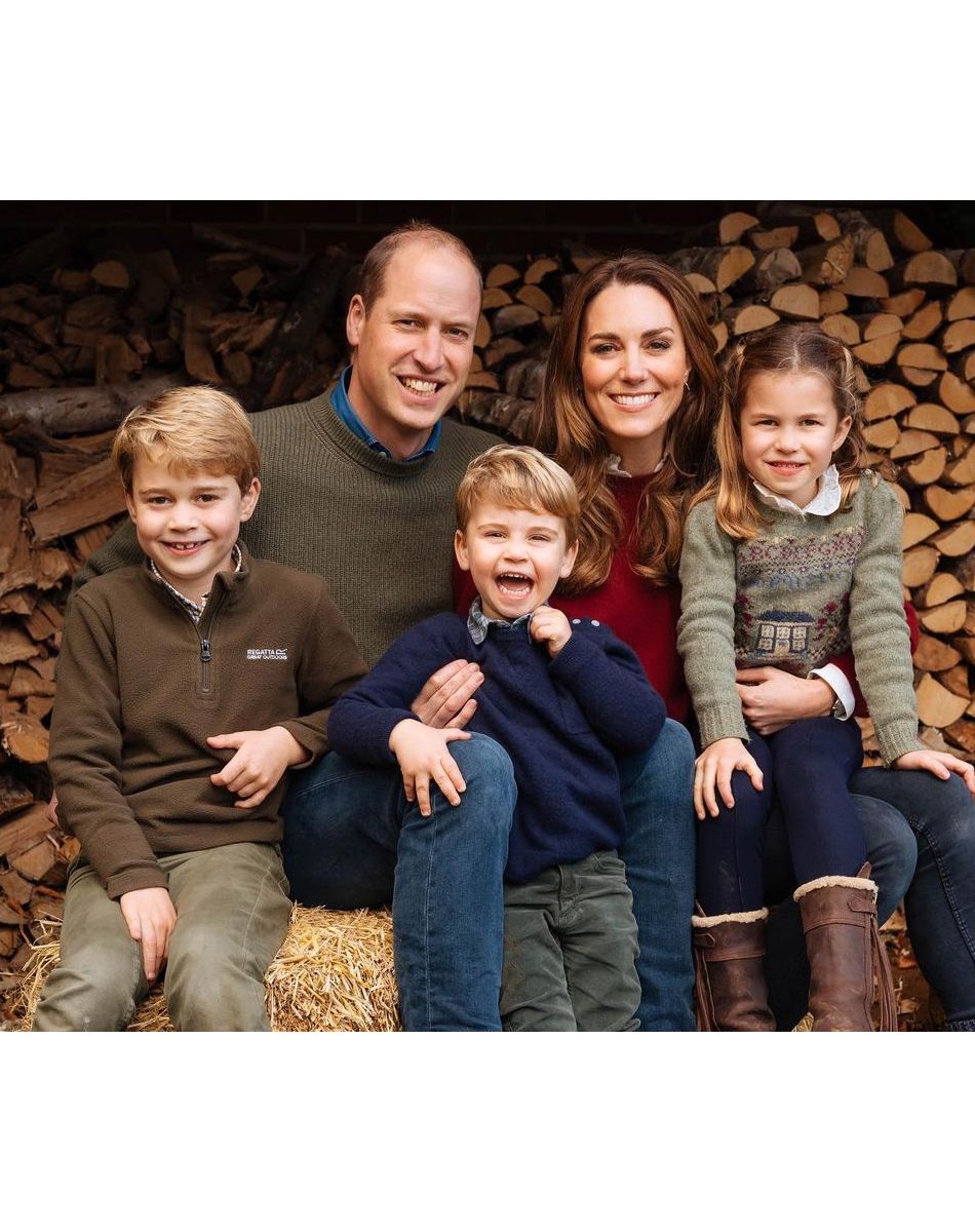 Le prince William, Kate Middleton et leurs trois enfants, le prince George, la princesse Charlotte et le prince Louis.