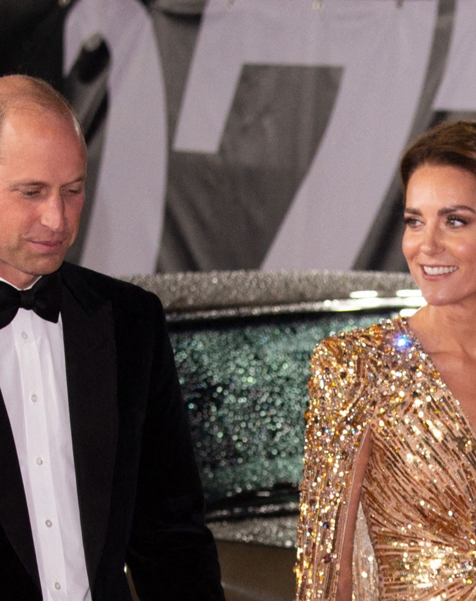 Le prince William, duc de Cambridge, Catherine Kate Middleton, duchesse de Cambridge lors de l'avant-première mondiale du film "James Bond - Mourir peut attendre (No Time to Die)" au Royal Albert Hall à Londres le 28 septembre 2021.