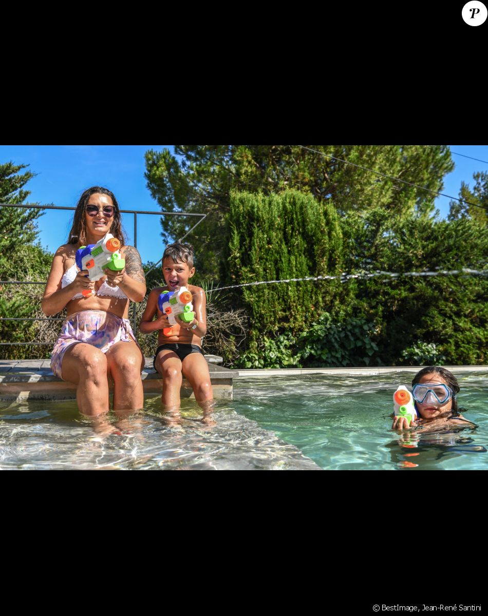 Exclusif - Emilie Nef Naf et son fils Menzo - Enregistrement de l'émission "Mamans & Célèbres", qui sera diffusée le 13 septembre sur TFX, à Biot. Le 1er juillet 2021 © Jean-René Santini / Bestimage