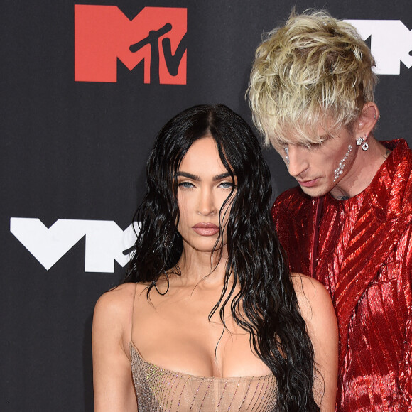 Machine Gun Kelly, Megan Fox - Cérémonie des 2021 MTV Video Music Awards à New York le 12 septembre 2021. 