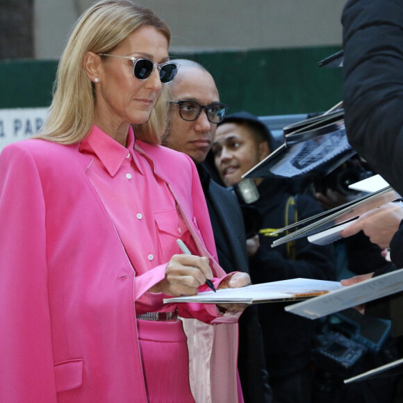 Celine Dion a choisi de s'habiller en rose pour la Journée Internationale pour les Droits des Femmes à New York le 7 mars 2020. 