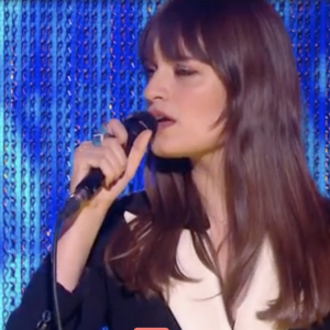 Amalya (équipe de Jenifer) a chanté en duo avec Clara Luciani lors de la finale de "The Voice All Stars" - TF1