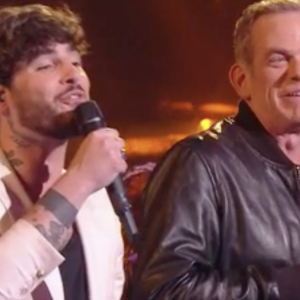 Louis Delort (équipe de Patrick Fiori) a chanté avec Garou lors de la finale de "The Voice All Stars" - TF1