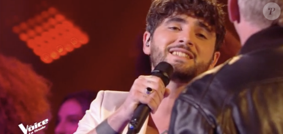 Louis Delort (équipe de Patrick Fiori) a chanté avec Garou lors de la finale de "The Voice All Stars" - TF1