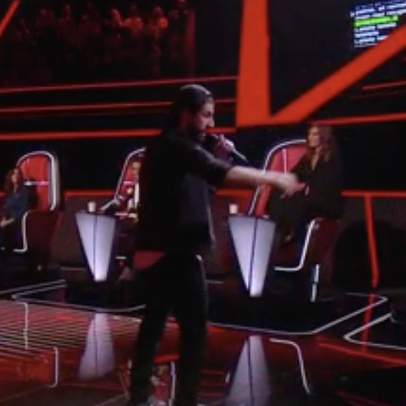 MB14 (équipe de Florent Pagny) a chanté en duo avec Soprano lors de la finale de "The Voice All Stars" - TF1