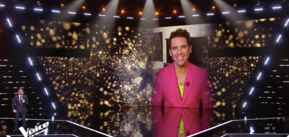 Mika en visioconférence lors de la finale de "The Voice All Stars" - TF1