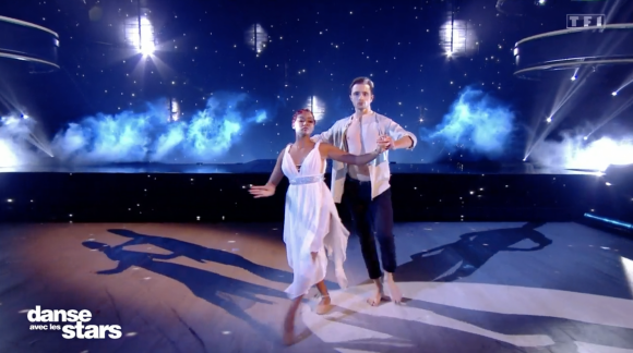 Wejdene dans "Danse avec les stars", sur TF1 vendredi 22 octobre 2021.