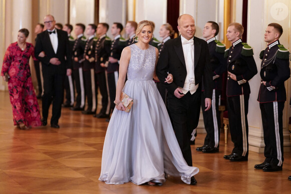 Le ministre des Finances Trygve Slagsvold Vedum et la ministre de la Justice Emilie Enger Mehl - Dîner officiel pour les représentants du parlement au château d'Oslo, le 28 octobre 2021.