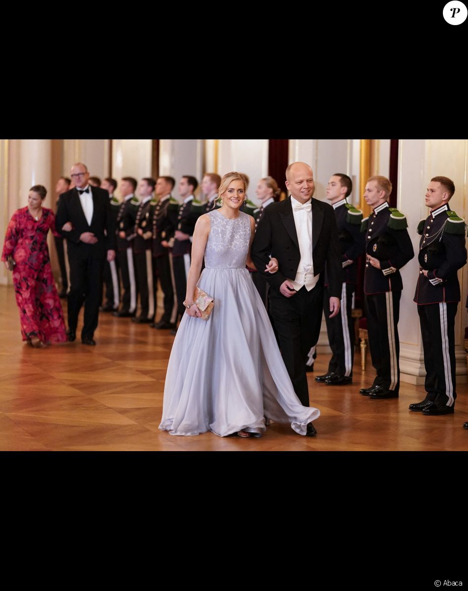 Le ministre des Finances Trygve Slagsvold Vedum et la ministre de la Justice Emilie Enger Mehl - Dîner officiel pour les représentants du parlement au château d'Oslo, le 28 octobre 2021.