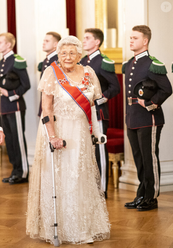 La princesse Astrid de Norvège - Dîner officiel pour les représentants du parlement au château d'Oslo, le 28 octobre 2021.