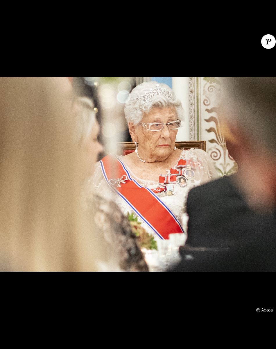 La princesse Astrid de Norvège - Dîner officiel pour les représentants du parlement au château d'Oslo, le 28 octobre 2021.