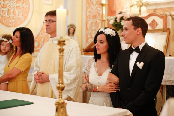 Exclusif - Mariage religieux en l'église de Villanova d' Alizée et Grégoire Lyonnet - Villanova le 18 juin 2016 © Olivier Huitel - Olivier Sanchez / Bestimage - Crystal