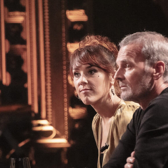 Exclusif - Zaz , Laurent Baffie - Sur le plateau de l'émission On Est En Direct (OEED) du samedi 30/10/2021, exceptionnellement enregistrée et présentée par L.Salamé et L.Ruquier à Paris le 29 octobre 2021. © Jack Tribeca / Bestimage