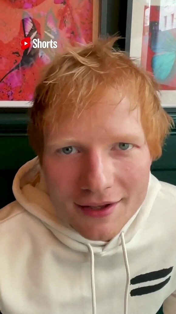 Ed Sheeran présente les 14 titres de son nouvel album "Equals" sur Youtube. Londres.