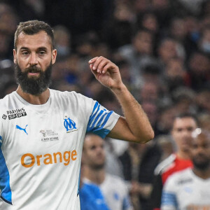 Benoît Paire - Match des héros entre l'équipe OM Legends et l'équipe UNICEF au stade Orange Velodrome à Marseille le 13 octobre 2021. Soutenu par la Fondation D. Drogba, Orange et l'Olympique de Marseille, l'Unicef a organisé cette rencontre afin de financer un projet d'accès à l'éducation en Côte d'Ivoire. La Team OM de légende s'impose 7-4 au stade Vélodrome face à la Team Unicef. © Jean-René Santini/Bestimage