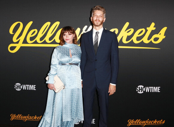 Christina Ricci, Mark Hampton - Les célébrités assistent à la première de "Yellowjackets" à Los Angeles, le 10 novembre 2021. 