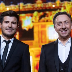 Vincent Niclo et Stéphane Bern - Enregistrement de l'émission "La grande soirée du 31 à Versailles", qui sera diffusée sur France 2. Le 15 décembre 2020 © Tiziano Da Silva - Cyril Moreau / Bestimage 