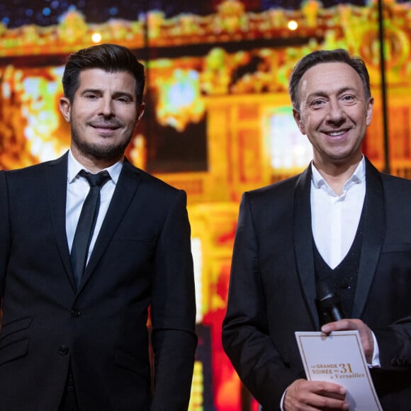 Vincent Niclo et Stéphane Bern - Enregistrement de l'émission "La grande soirée du 31 à Versailles", qui sera diffusée sur France 2. Le 15 décembre 2020 © Tiziano Da Silva - Cyril Moreau / Bestimage 