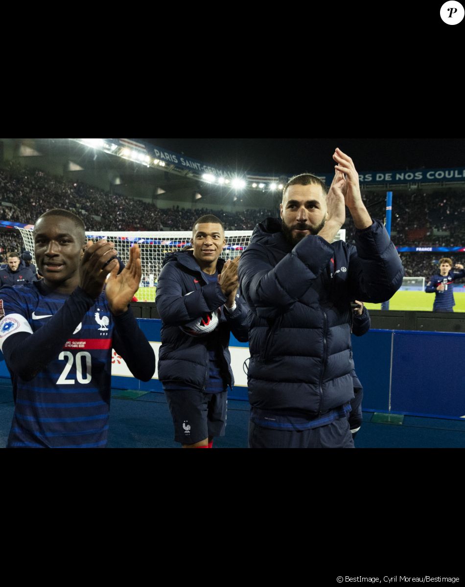 Moussa Diaby, Kylian Mbappé et Karim Benzema lors du match de football de qualification pour la Coupe du monde 2022 entre la France et le Kazakhstan au stade Parc des Princes à Paris, France, le 13 novembre 2021. La France a gagné 8-0. © Cyril Moreau/Bestimage