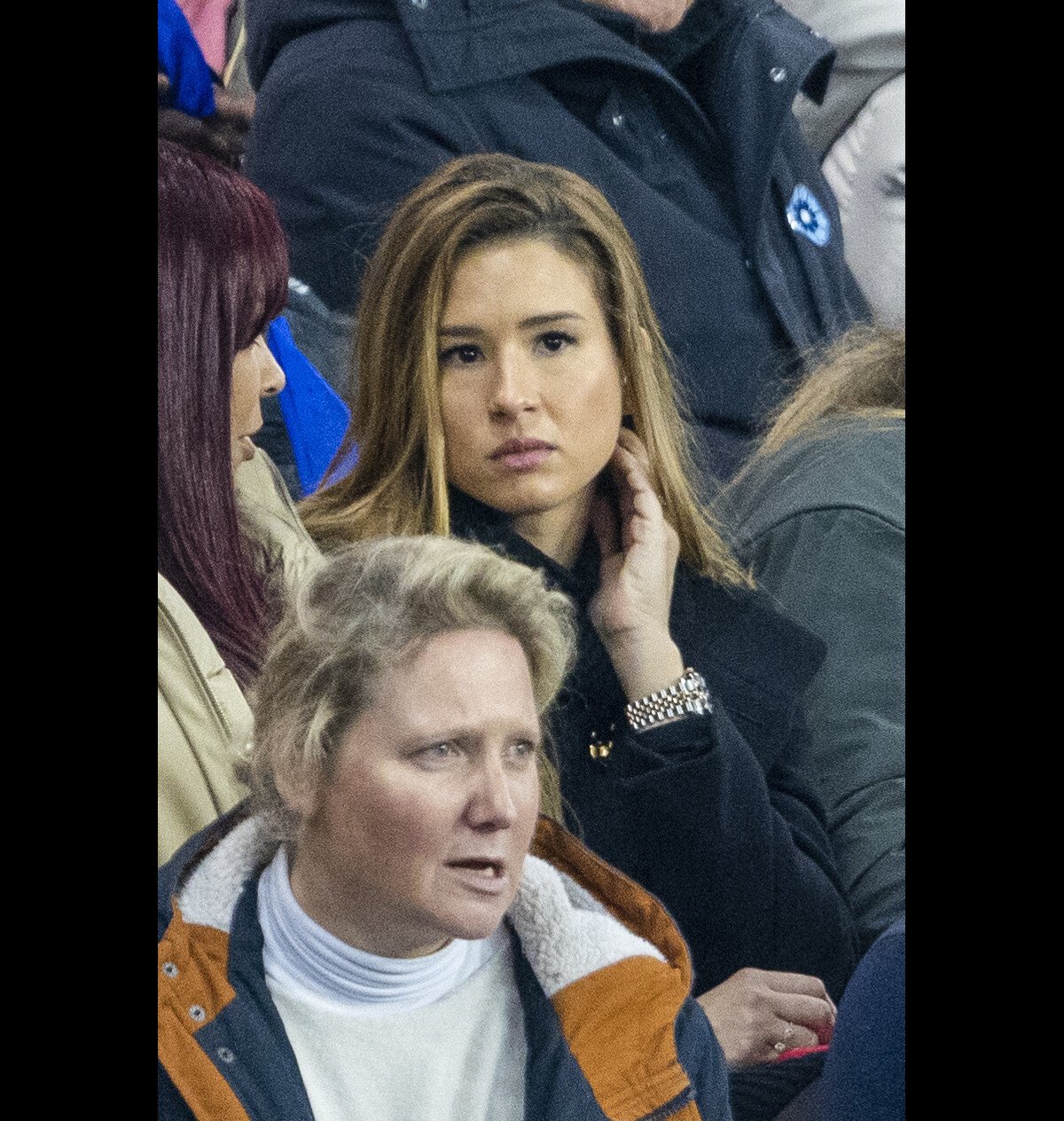 Photo : Chloé de Launay (compagne de K.Benzema) dans les tribunes lors