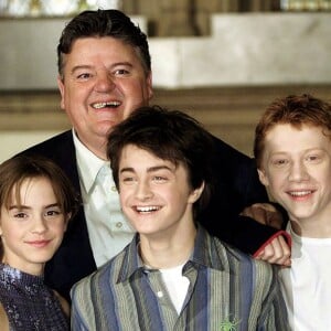 Robbie Coltrane, Emma Watson, Daniel Radcliffe et Rupert Grint - Photocall du film "Harry Potter et la chambre des secrets". Le 28 octobre 2002. Londres.