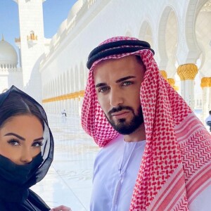 Nabilla, mariée à son amoureux Thomas Vergara et maman d'un adorable petit garçon prénommé Milann.