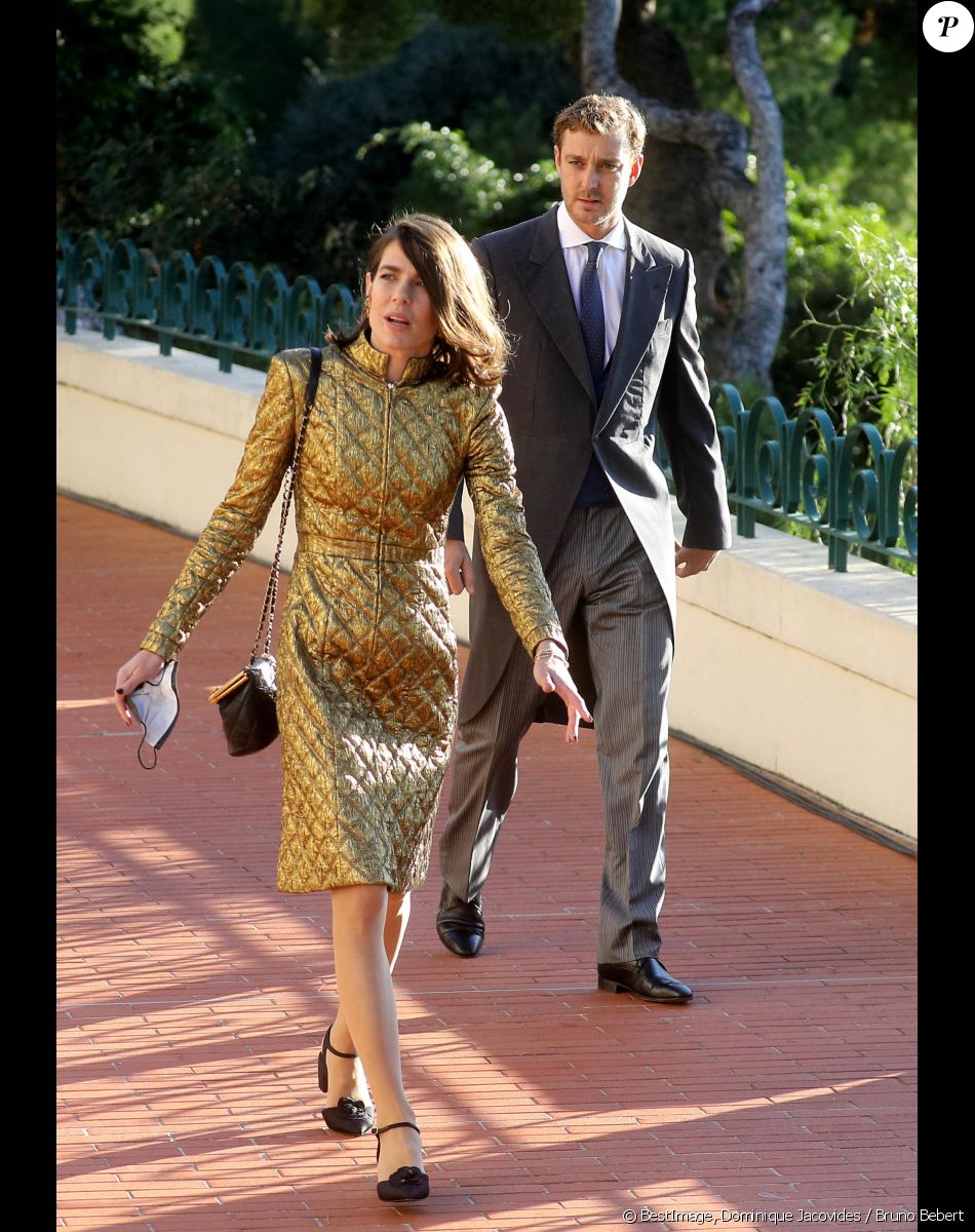 Charlotte Casiraghi, Pierre Casiraghi - Arrivées en la cathédrale de Monaco pour la messe d'action de grace avec Te Deum lors de la la fête nationale de Monaco le 19 novembre 2021. © Dominique Jacovides / Bruno Bebert / Bestimage