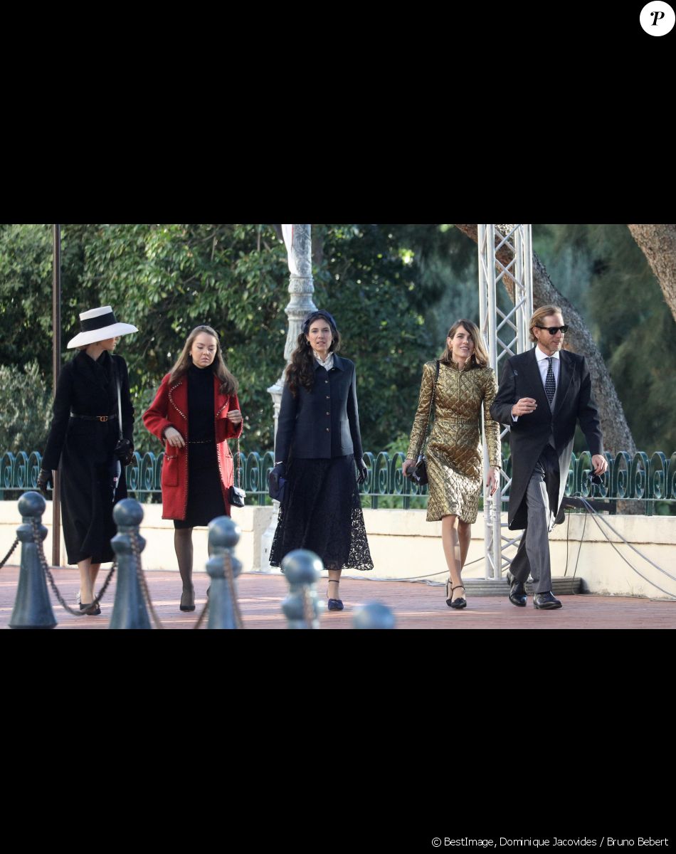 Beatrice Borromeo, Alexandra de Hanovre, Tatiana Santo Domingo, Charlotte Casiraghi, Andrea Casiraghi - Arrivées en la cathédrale de Monaco pour la messe d'action de grace avec Te Deum lors de la la fête nationale de Monaco le 19 novembre 2021. © Dominique Jacovides / Bruno Bebert / Bestimage