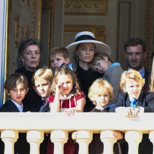 La princesse Caroline de Hanovre, Beatrice Borromeo-Casiraghi et Pierre Casiraghi lors de la Fête nationale de Monaco, le 19 novembre 2021.