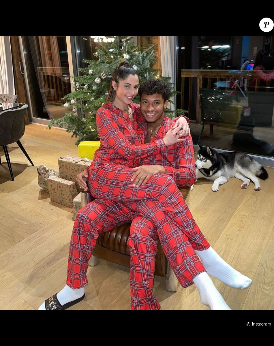 Coralie Porrovechio, ex-candidate de télé-réalité vue dans "Secret Story", est désormais heureuse avec son compagnon Boubacar Kamara qui est également le père de son fils Leeroy et de leur futur bébé.