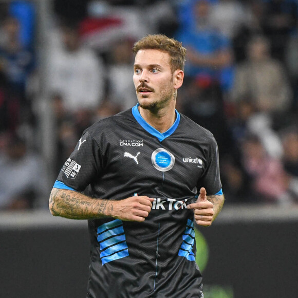 M. Pokora (Matt Pokora) - Match des héros entre l'équipe OM Legends et l'équipe UNICEF au stade Orange Velodrome à Marseille le 13 octobre 2021. © Jean-René Santini/Bestimage 