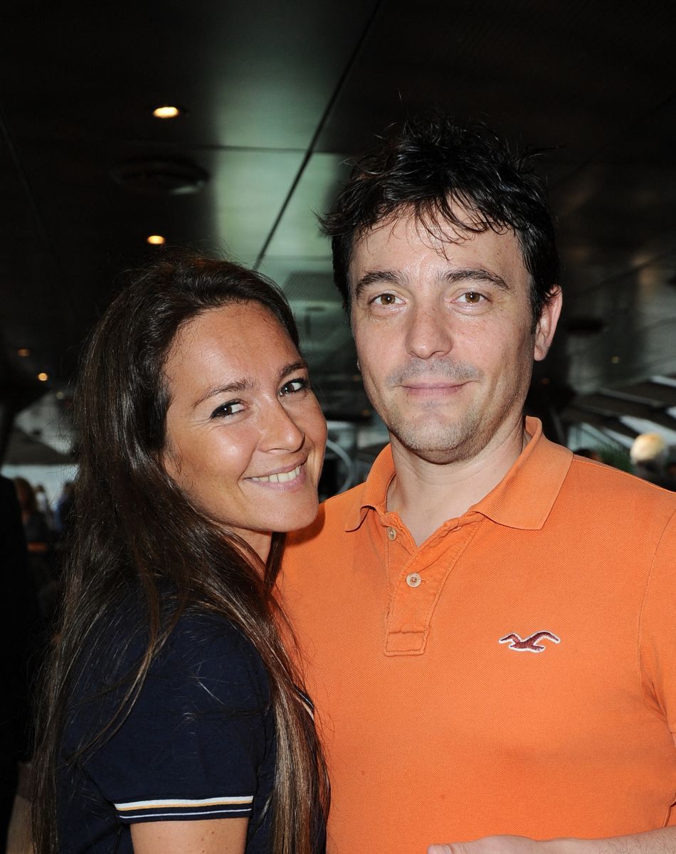 Emmanuelle Boidron avec son mari Antoine Jacoutot - Soirée de lancement de "Pétanque sur seine" à Paris. © Guillaume Gaffiot/Bastimage