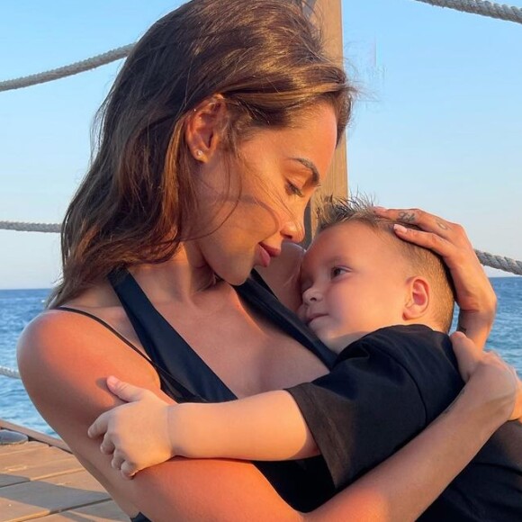 Nabilla et son fils Milann sur Instagram.