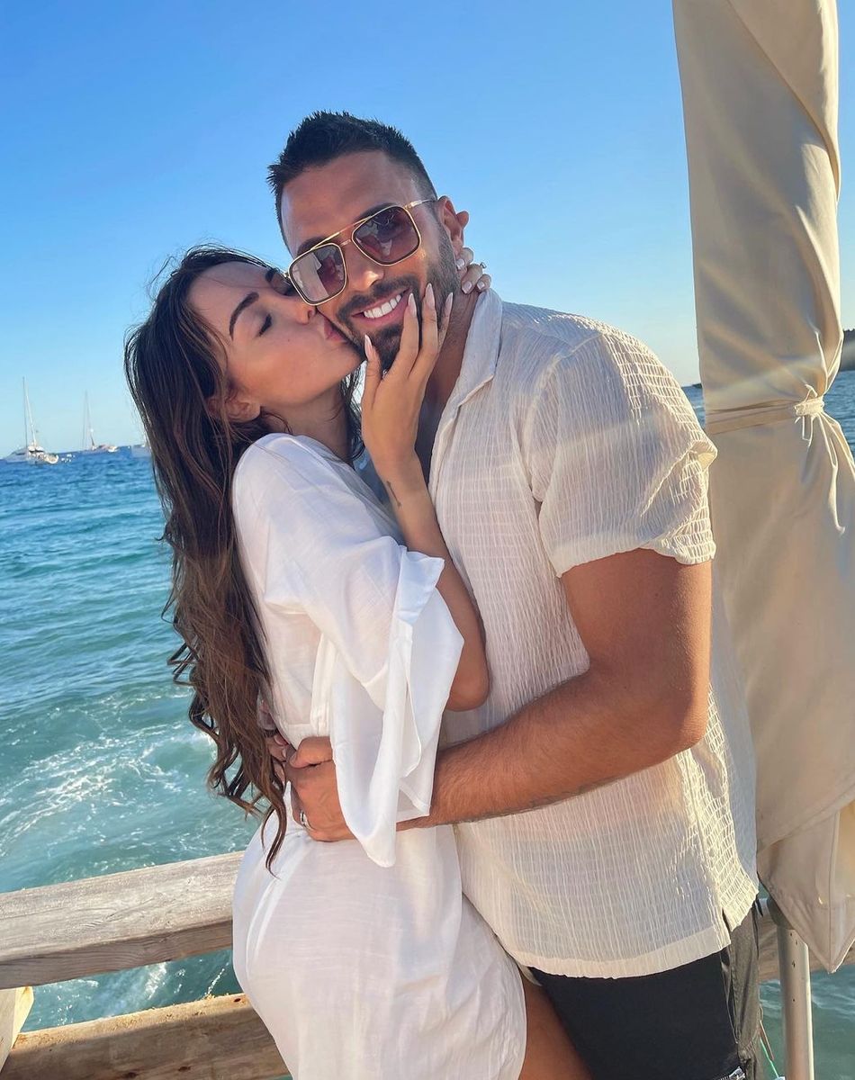 Thomas Vergara et Nabilla sont en couple depuis leur rencontre dans "Les Anges de la télé-réalité".