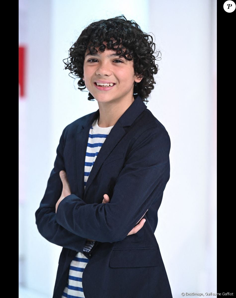 Exclusif - Enzo (Eurovision junior) - Enregistrement de l'émission "Vivement Dimanche prochain" au studio Gabriel, présentée par M. Drucker le 18 novembre 2021 pour une diffusion sur France 2 le 28/11/2021. © Guillaume Gaffiot/Bestimage